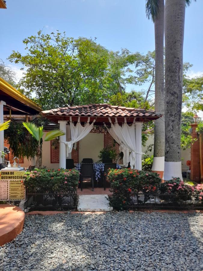 Hotel Boutique Los Gentiles Santa Fe de Antioquia Exterior foto