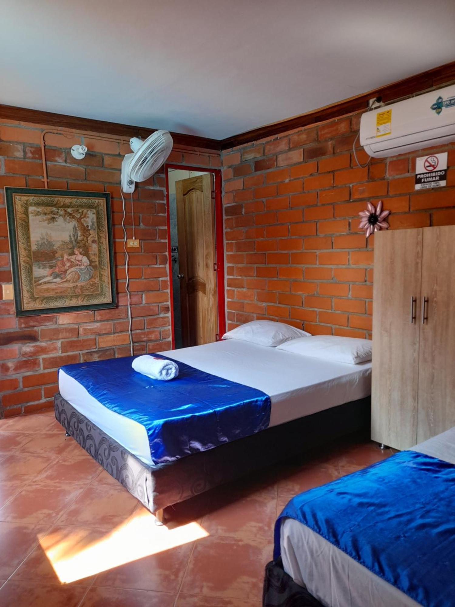 Hotel Boutique Los Gentiles Santa Fe de Antioquia Cameră foto
